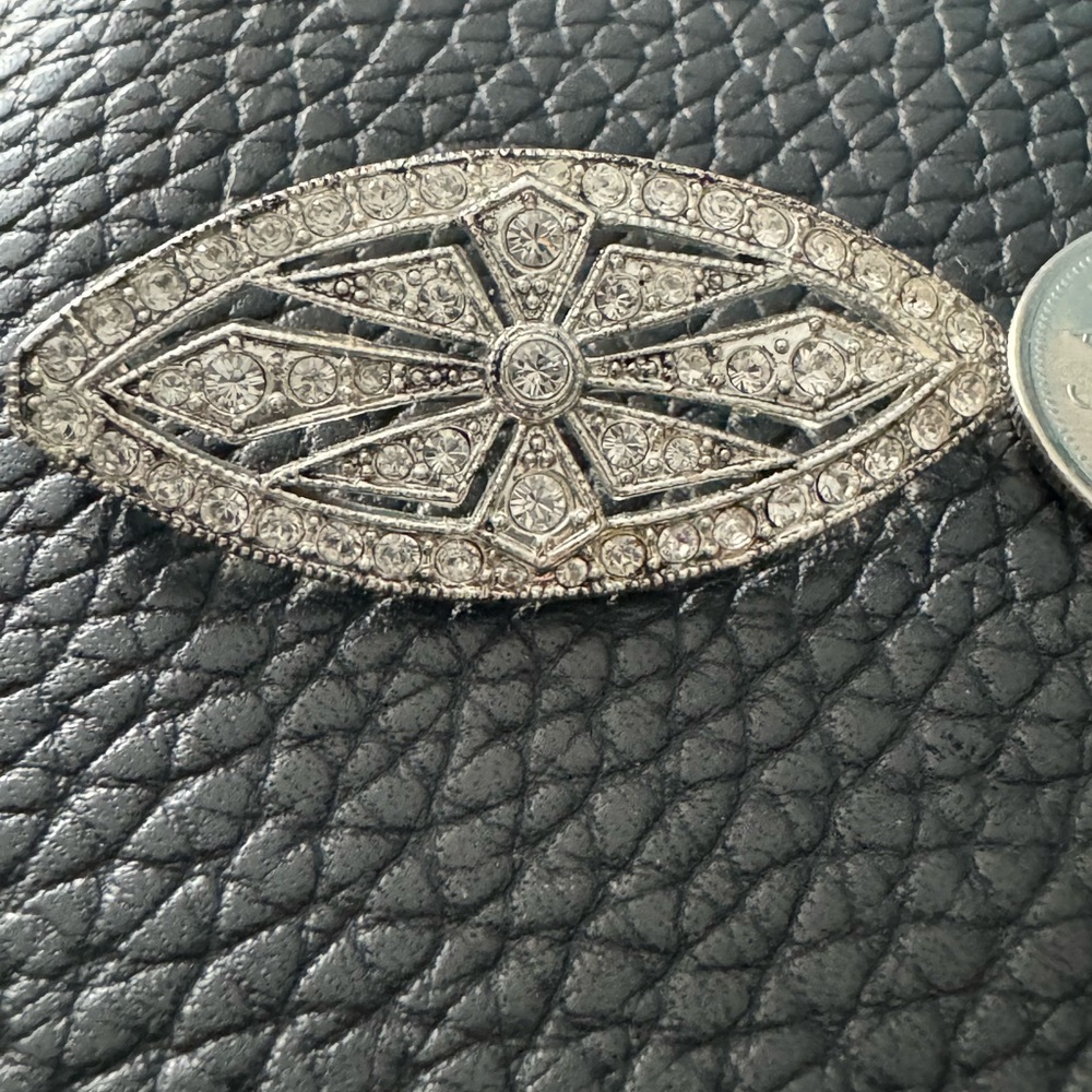Art deco style brooch